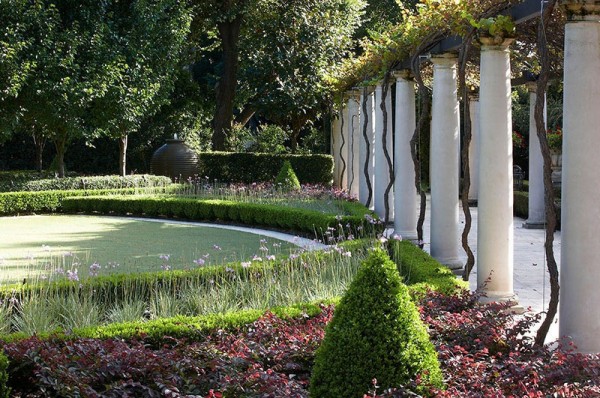 thiet-ke-san-vuon-dep-va-dang-cap-cho-biet-thu6