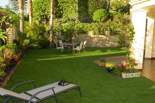 co nhan tao gia re 1