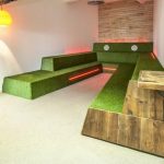 Tuyệt vời với thảm cỏ nhựa treo tường trang trí văn phòng