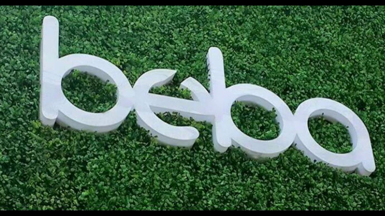 Tường cây giả - sự lựa chọn tuyệt vời của mọi gia đình