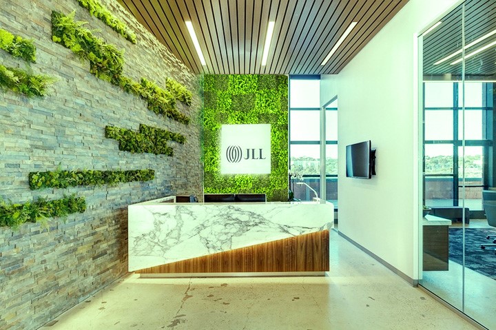 Tường cây giả có thể dễ dàng sử dụng được cả trong nhà và ngoài trời