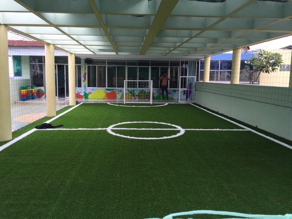 Thi công tường cây giả cực kỳ đơn giản