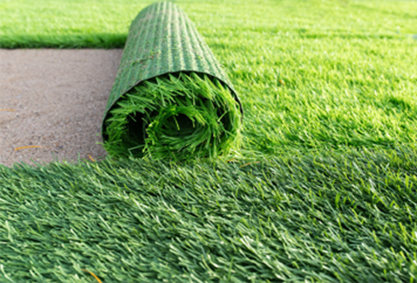 Cỏ nhân tạo nên bảo dưỡng thường xuyên