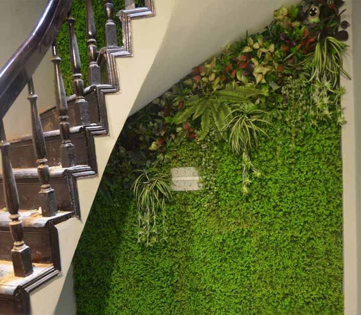 Cỏ nhân tạo sân vườn màu xanh tươi nhìn không chê vào đâu được